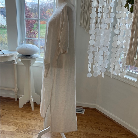 Ashro Cream cotton rayon Relaxed Fit minimalist Dress - Picture 7 of 10